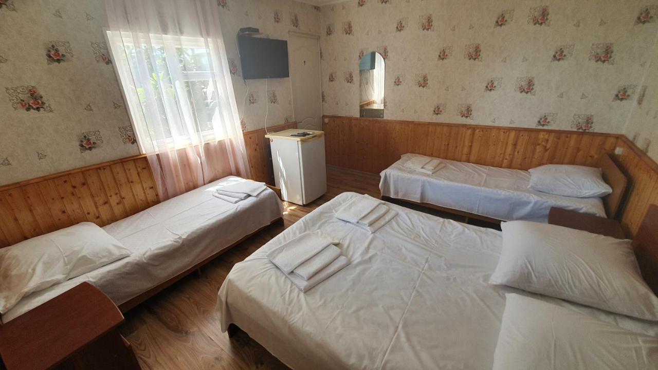 Hotel Ривер Гагра Zewnętrze zdjęcie