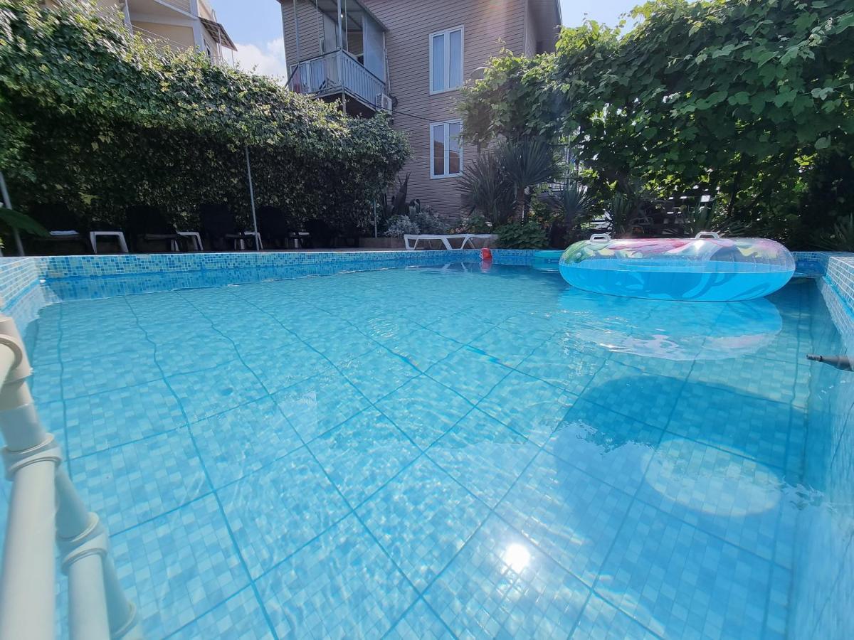 Hotel Ривер Гагра Zewnętrze zdjęcie