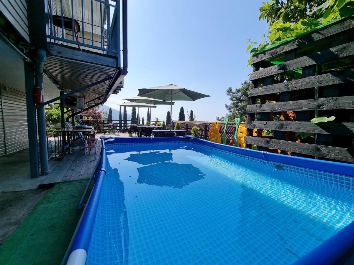 Hotel Ривер Гагра Zewnętrze zdjęcie
