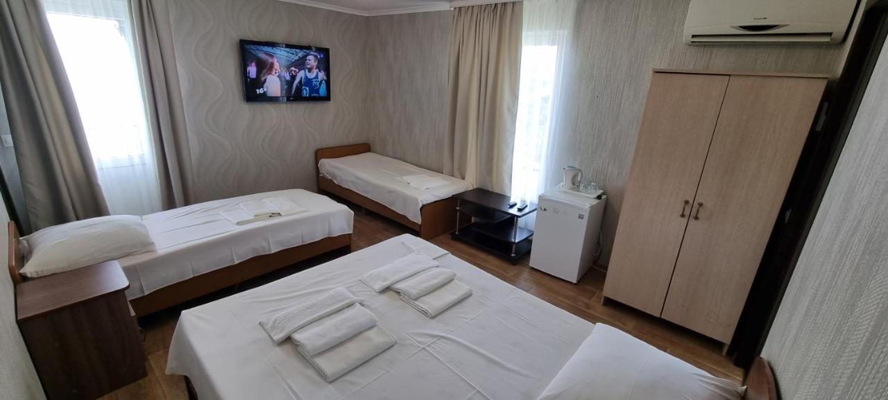Hotel Ривер Гагра Zewnętrze zdjęcie