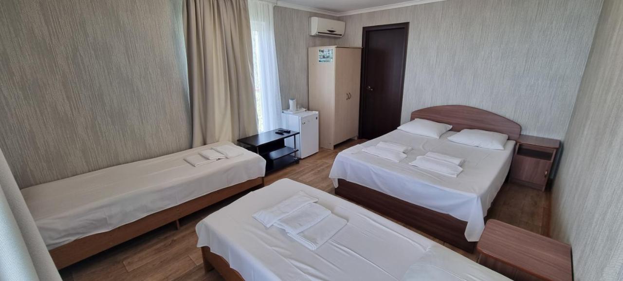 Hotel Ривер Гагра Zewnętrze zdjęcie