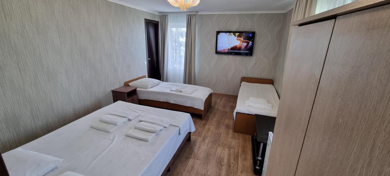 Hotel Ривер Гагра Zewnętrze zdjęcie